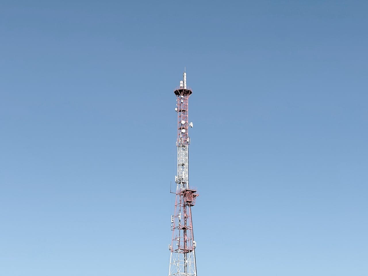 Forsvaret har sikret 5G-skiver fra alle mobiloperatører